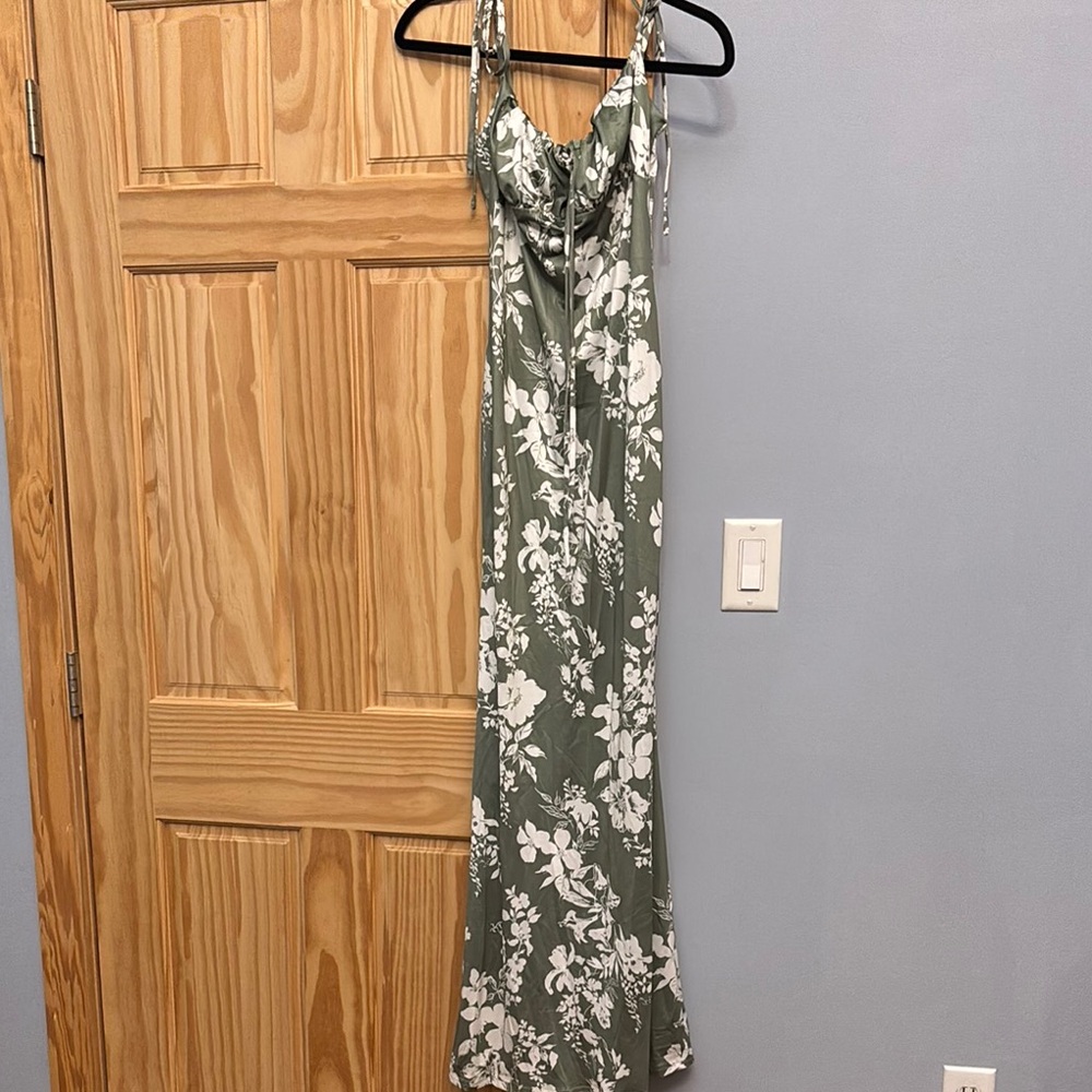 Floral Green Maxi Dress